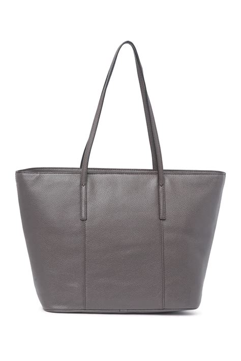 Marc Jacobs Empire City Shopper Leather Tote on .